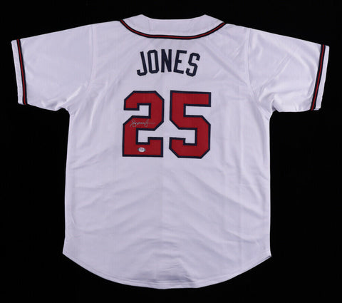 Andruw Jones Signed Atlanta Braves Unframed 8x10 MLB Photo - Red Jersey