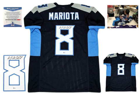 Marcus Mariota Autographed SIGNED Jersey - Beckett Authentic - Navy - 2018 Style