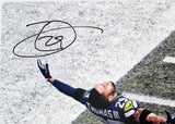 Earl Thomas Signed Seattle Seahawks Unframed 16x20 NFL Photo - Kneeling Arms Out