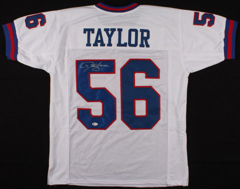 Lawrence Taylor Signed New York Giants Stat Jersey (Beckett) 2xSuper Bowl Champ