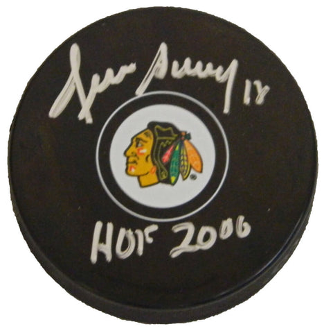 DENIS SAVARD Signed Chicago Blackhawks Logo Hockey Puck w/HOF 2000 - SCHWARTZ
