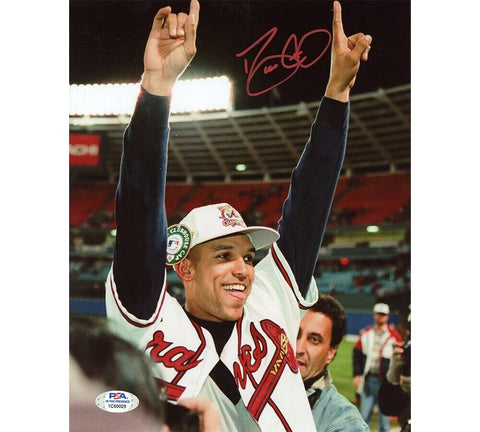 Dave Justice Signed Atlanta Braves Unframed 8x10 Photo- Celebrating