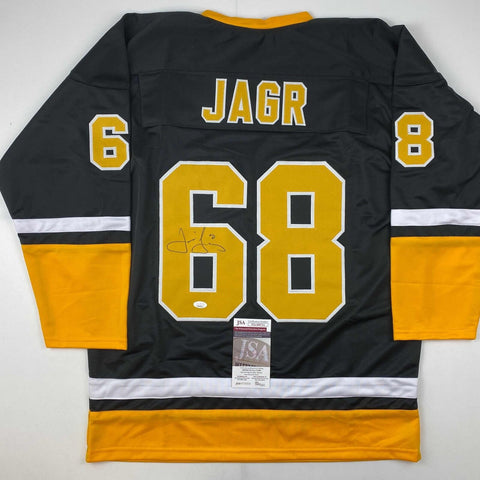 Charitybuzz: Jaromir Jagr Signed Pittsburgh Penguins Framed Jersey