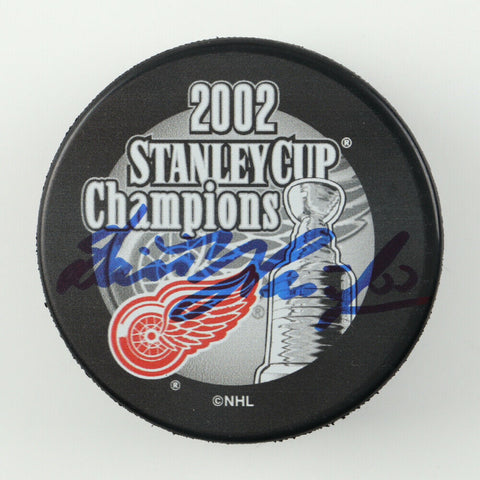 Dominik Hasek Signed 2002 Stanley Cup Champions Red Wings Logo Hockey Puck COJO
