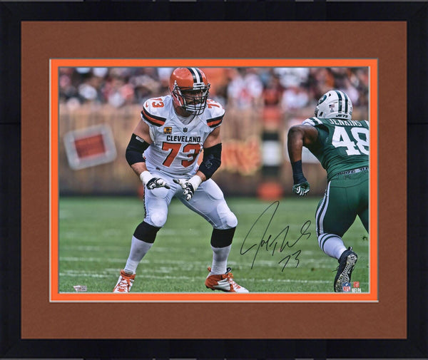 Framed Joe Thomas Cleveland Browns Autographed 16" x 20" vs Jets Photograph