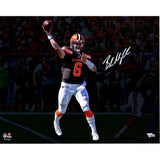 BAKER MAYFIELD Autographed Cleveland Browns "Throwing" 16" x 20" Photo FANATICS