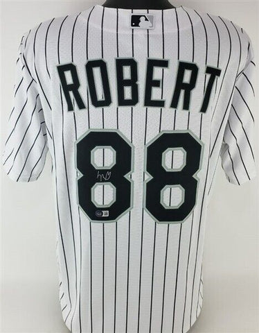 Luis Robert Signed Chicago White Sox Nike MLB Replica Pinstripe Jersey (Beckett)