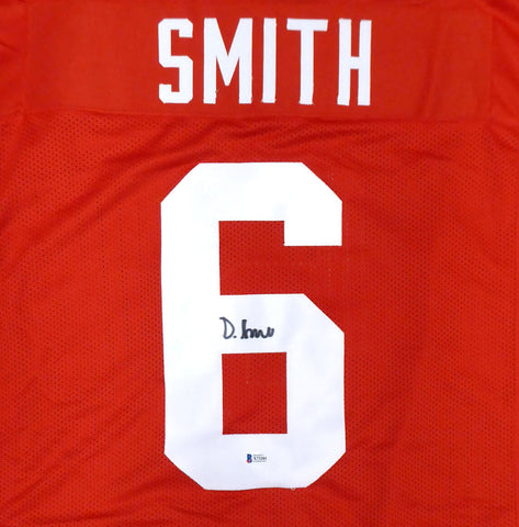 ALABAMA DEVONTA SMITH AUTOGRAPHED RED JERSEY SIGNED IN MIDDLE BECKETT 191127