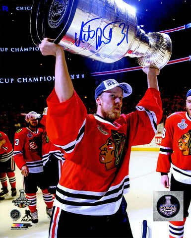 ANTTI RAANTA Signed Chicago Blackhawks 2015 Stanley Cup Trophy 8x10 Photo - SS