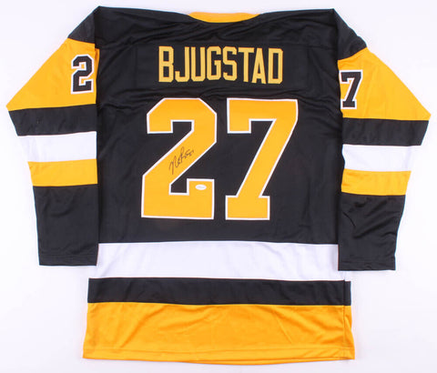 Nick Bjugstad Signed Pittsburgh Penguins Jersey (TSE COA) 19th pick 2010 Draft
