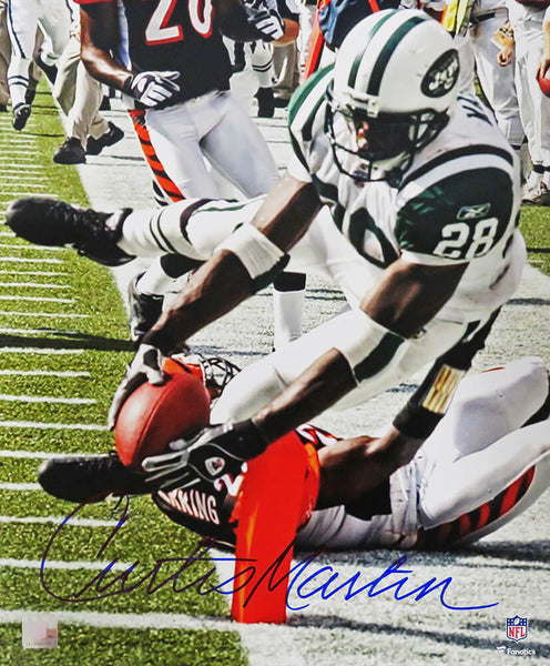 Curtis Martin Signed New York Jets Scoring Touchdown Action 16x20 Photo (SS COA)