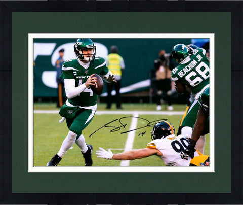 Framed Sam Darnold New York Jets Autographed 16" x 20" Scramble Photograph