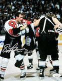 Eric Lindros Signed Philadelphia Flyers 8x10 Fight Photo HOF 16 JSA ITP