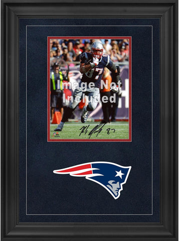 New England Patriots Deluxe 8x10 Vertical Photo Frame w/Team Logo