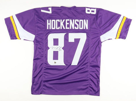 T. J. Hockenson Signed Minnesota Vikings Jersey (Beckett) 2019 1st Rnd Pk / Iowa