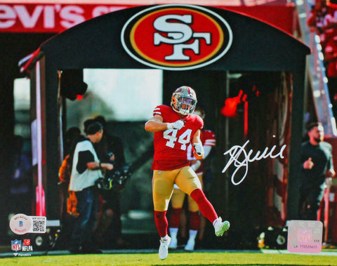 Kyle Juszczyk Signed SF 49ers 8x10 Running From Tunnel Photo- Beckett W Holo