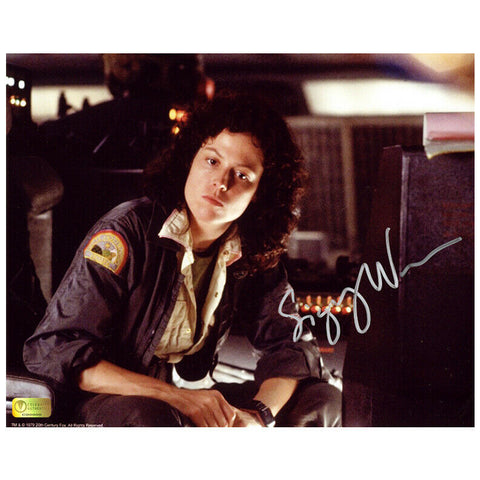 Sigourney Weaver Autographed 1979 Alien In Thought 8x10 Scene Photo