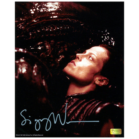 Sigourney Weaver Autographed Alien Resurrection Queen's Lair 8x10 Photo