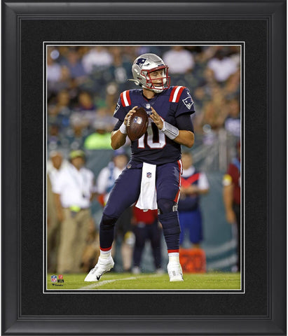 Mac Jones New England Patriots Framed Autographed 16x20 Loading to Pass Photo