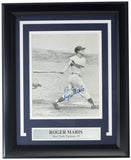 Roger Maris Signed Framed 8x10 Photo JSA LOA BB37539