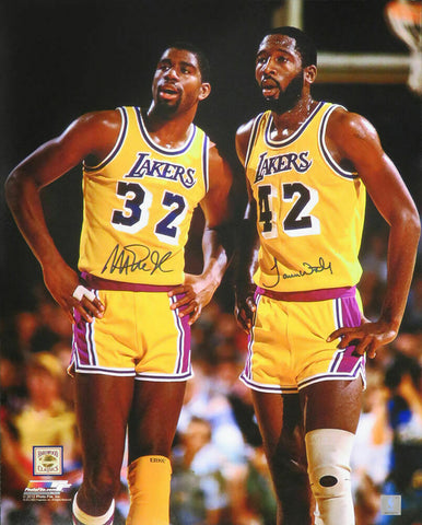 Magic Johnson & James Worthy Signed Los Angeles Lakers 16x20 Photo -SCHWARTZ COA