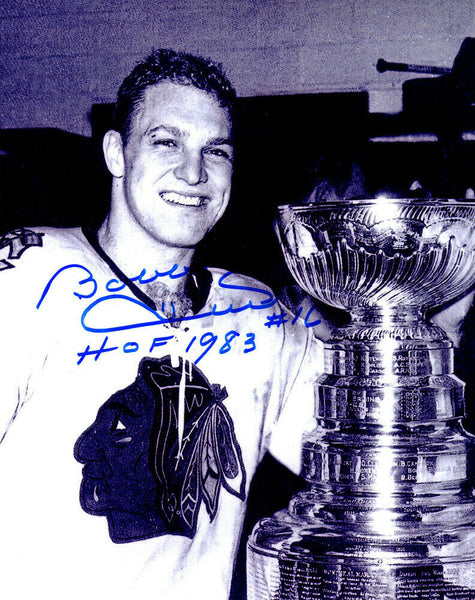 Bobby Hull Signed Chicago Blackhawks B&W With Cup 8x10 Photo w/HOF 1983 - SS