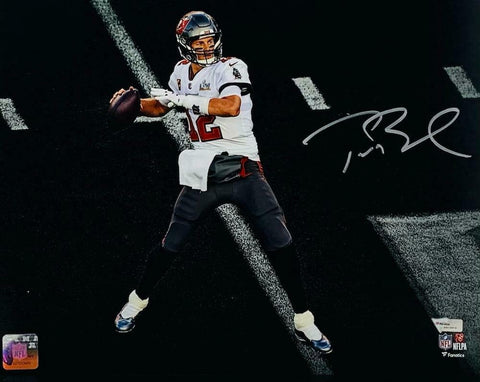 TOM BRADY Autographed Super Bowl LV 11" x 14" Spotlight Photograph FANATICS