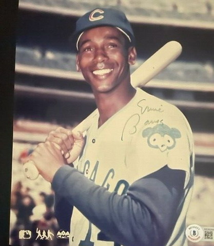Ernie Banks Signed Chicago Cub 8x10 Photo (Beckett) 512 MLB Home Runs / HOF 1977