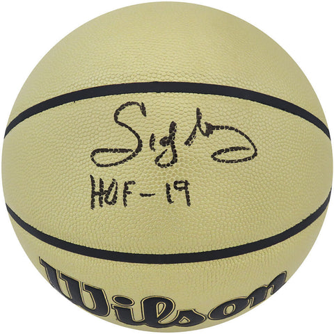 Sidney Moncrief Signed Wilson Gold NBA Basketball w/HOF19 - (SCHWARTZ COA)