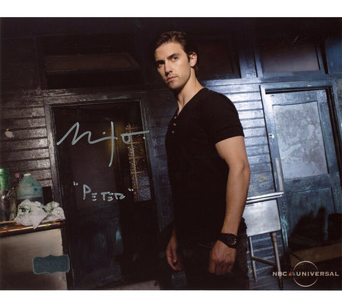 Milo Ventimiglia Signed Heroes Unframed 8x10 Photo- Dark Background With "Peter"