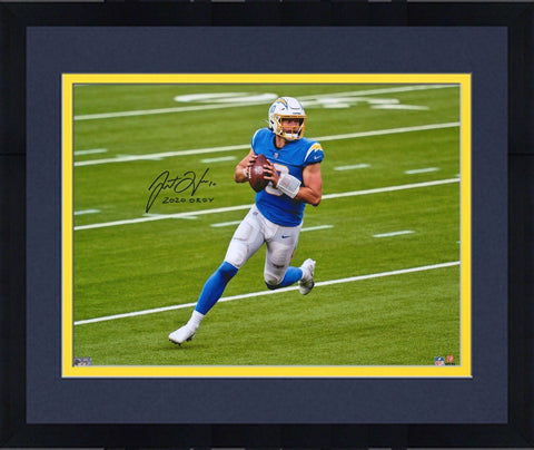 FRMD Justin Herbert Los Angeles Chargers Signd 16x20 Pass Photo w/ "2020 OROY"